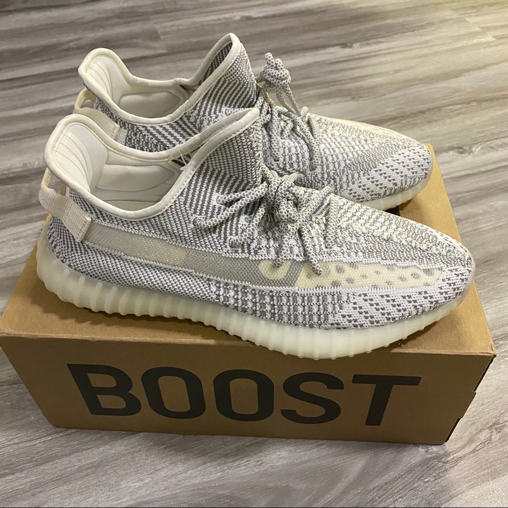 Yeezy 350 V2 Static